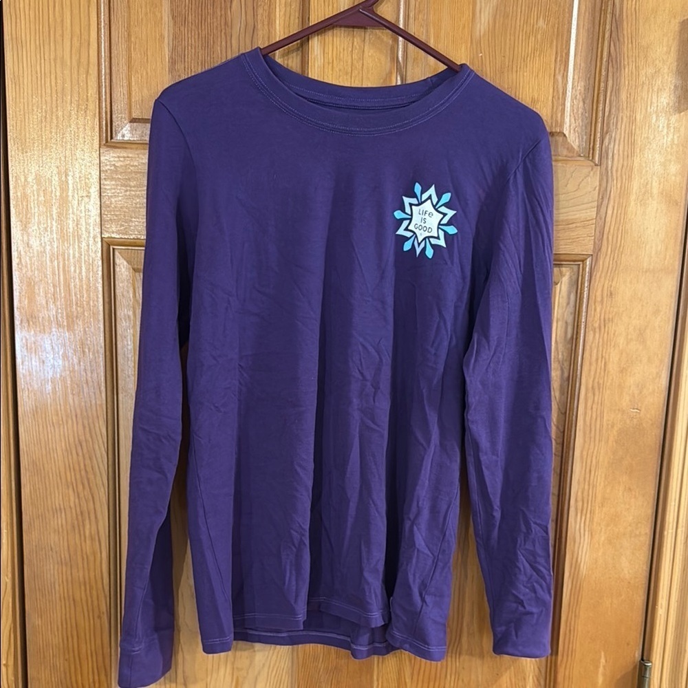 Life is good long sleeve size medium.